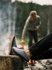 OluKai® Hāmani Hulu Felt Mules