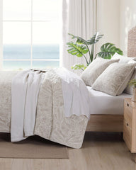 Ocean Deep Reversible 2-Piece Twin Quilt Set