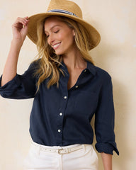 Coastalina Relaxed Long-Sleeve Linen Top