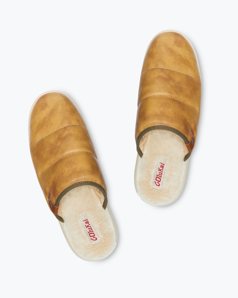 OluKai® Mua 'Ili Scuff Slippers