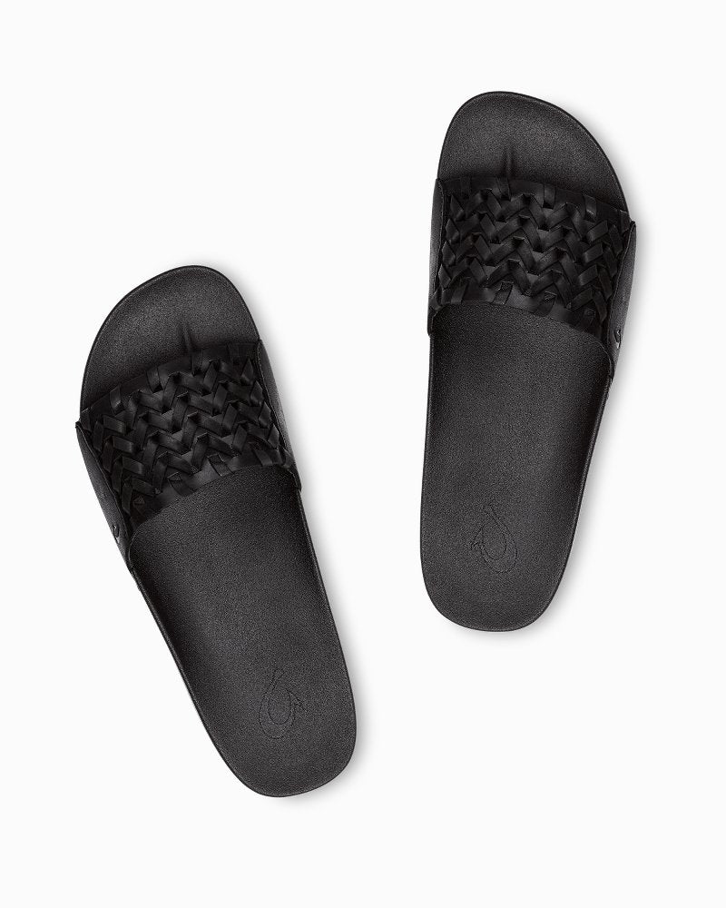 OluKai® Kāmola Sandals