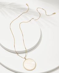 Madeira Shell Pendant Necklace