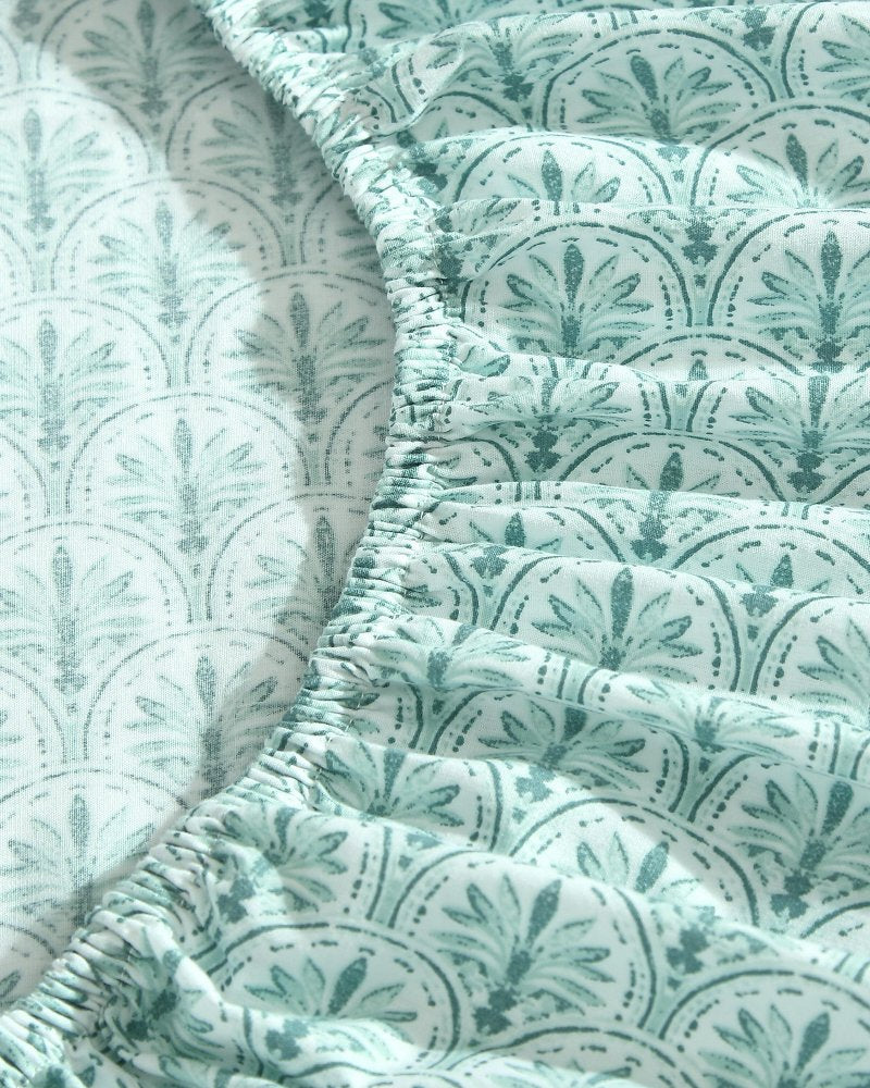 Coastal Batik Green 4-Piece King Sheet Set