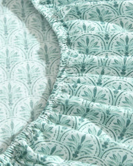 Coastal Batik Green 4-Piece King Sheet Set