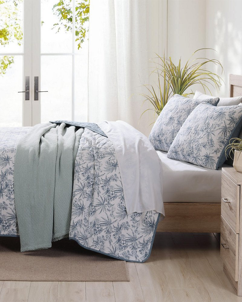 Pen and Ink Palm Reversible 2-Piece Twin Quilt Set