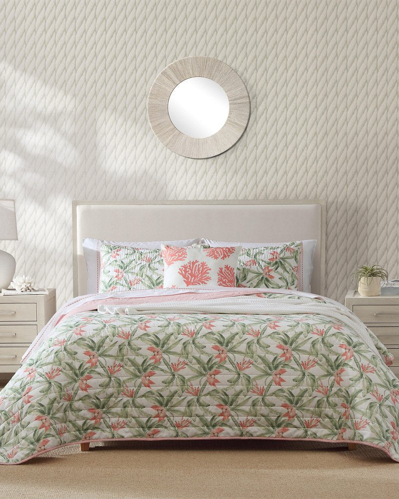 Acapulco Palms Reversible 2-Piece Twin Quilt Set