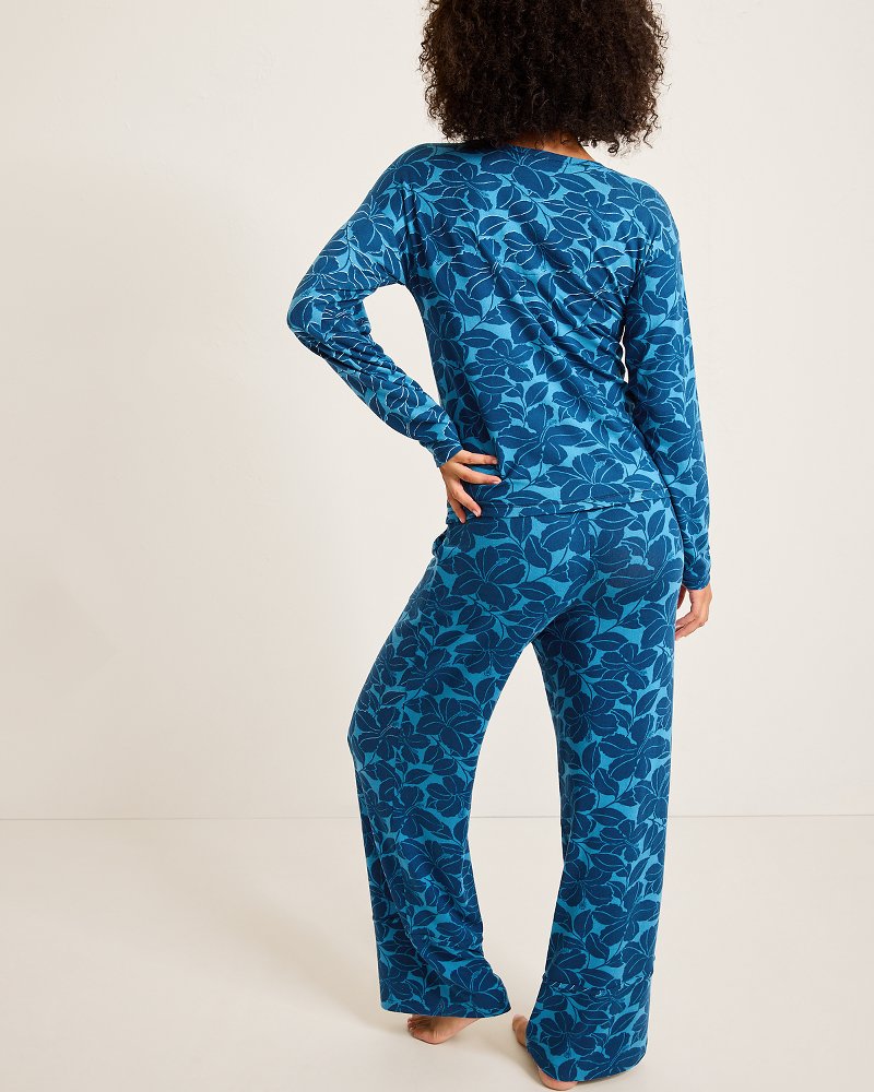 Knit Long Sleeve & Pants Pajama Set